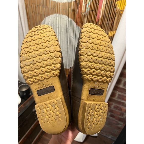 L.L. Bean Women’s Duck Boots Brown Leather tan  7 - Picture 7 of 7